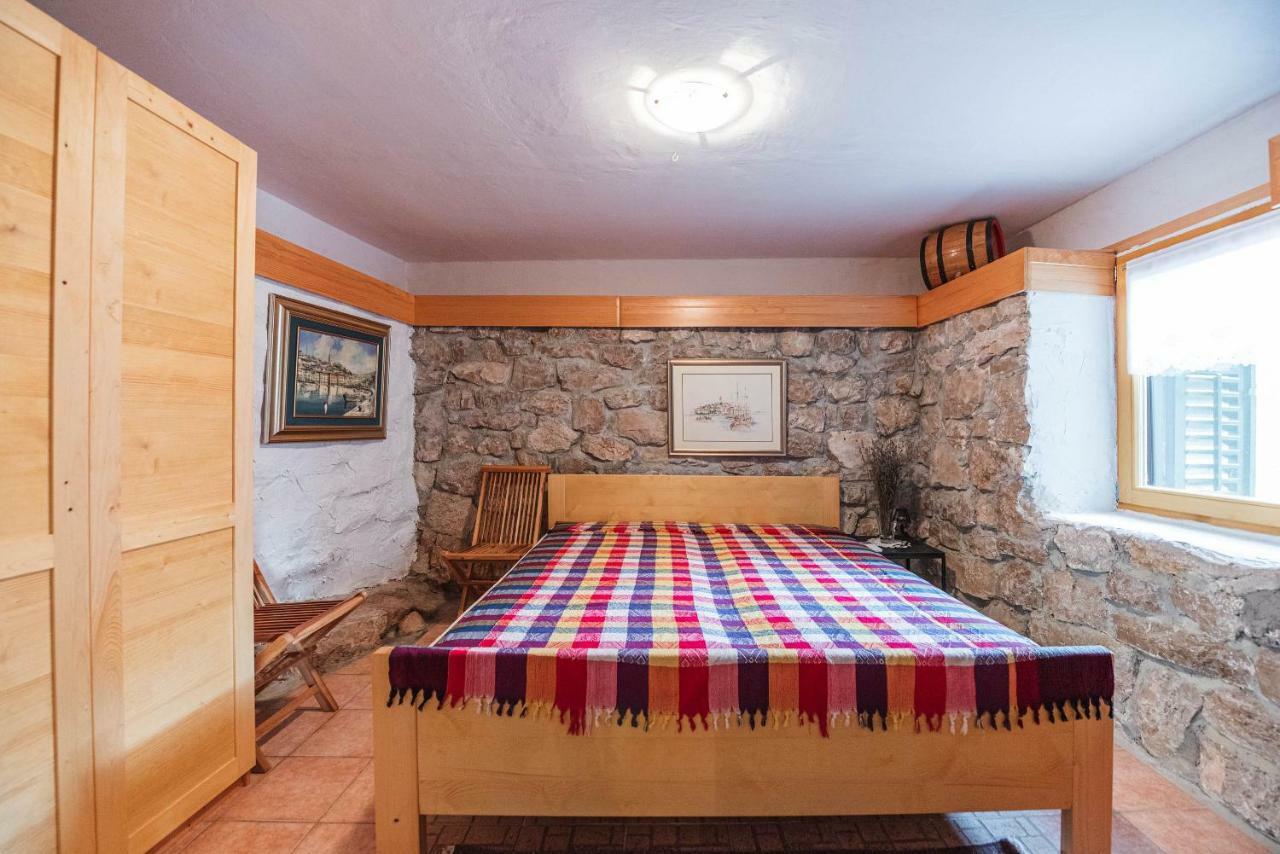 Authentic House Pelegrinka Villa Mali Drvenik Exterior photo